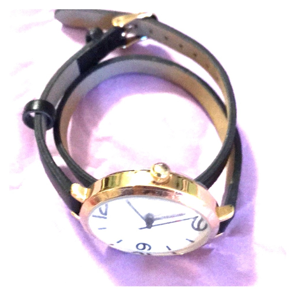 Wrap around watch